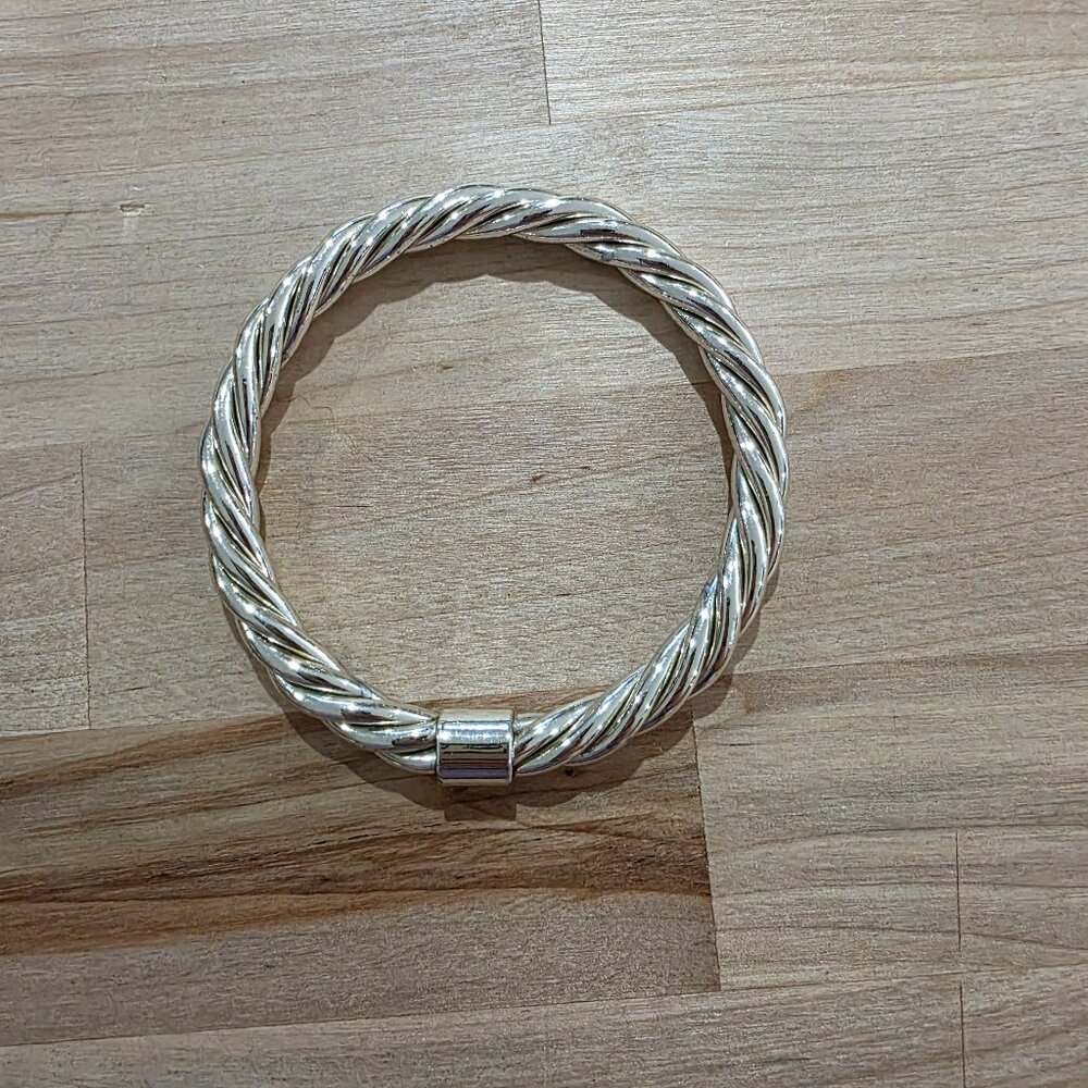 Silver-Tone Twisted Rope Magnetic Clasp Bracelet